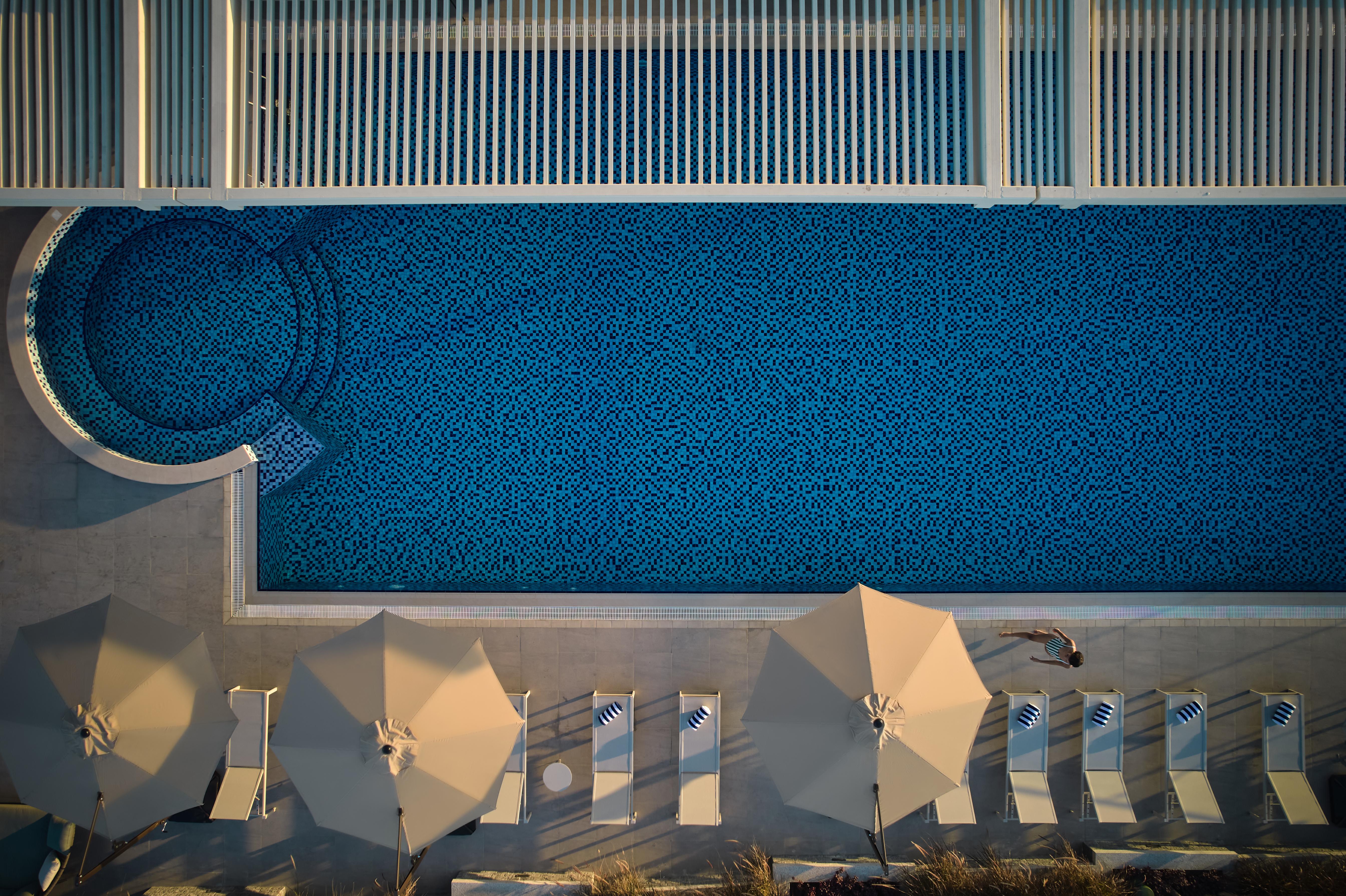 Novotel Jumeirah Village Triangle Dubai Exteriör bild